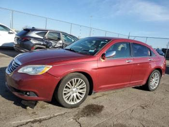  Salvage Chrysler 200
