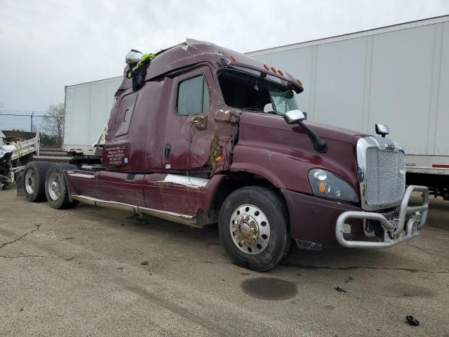  Salvage Freightliner Cascadia 1