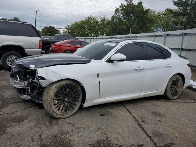  Salvage Alfa Romeo Giulia