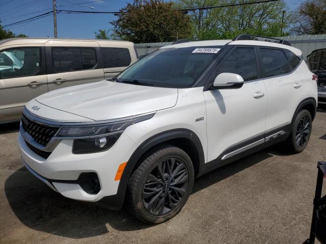  Salvage Kia Seltos