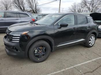  Salvage Nissan Kicks