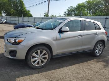  Salvage Mitsubishi Outlander