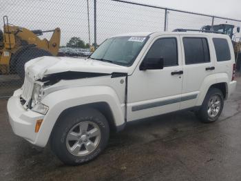  Salvage Jeep Liberty