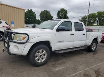  Salvage Toyota Tacoma