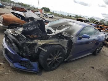  Salvage Ford Mustang