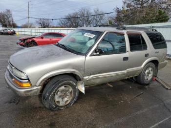  Salvage Chevrolet Blazer