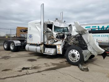  Salvage Peterbilt 389