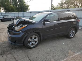  Salvage Toyota Highlander