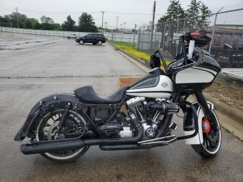  Salvage Harley-Davidson Fl