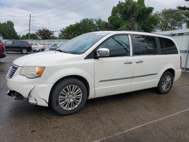  Salvage Chrysler Minivan