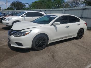  Salvage Nissan Altima