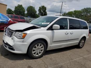  Salvage Chrysler Minivan