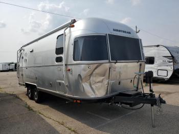  Salvage Airstream Trvl Tlr