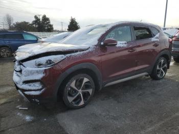  Salvage Hyundai TUCSON