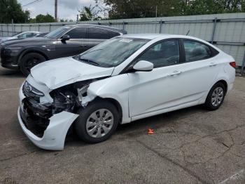  Salvage Hyundai ACCENT