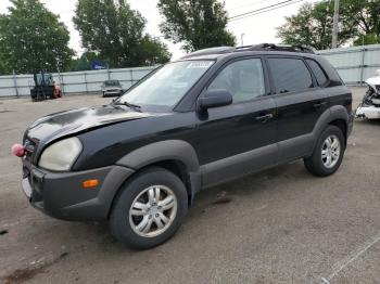  Salvage Hyundai TUCSON