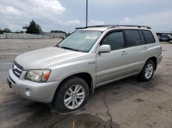 Salvage Toyota Highlander