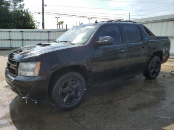  Salvage Chevrolet Avalanche