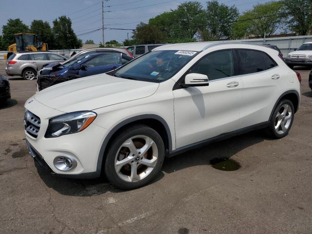  Salvage Mercedes-Benz GLA