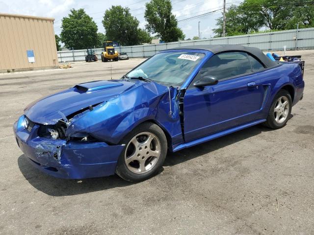  Salvage Ford Mustang