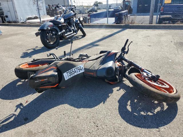  Salvage KTM 890 Duke R