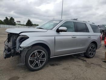  Salvage Ford Expedition