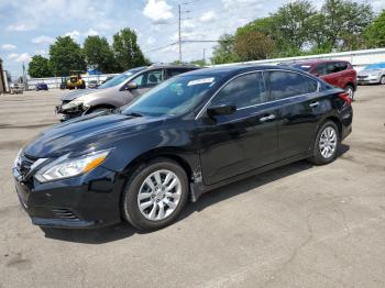  Salvage Nissan Altima