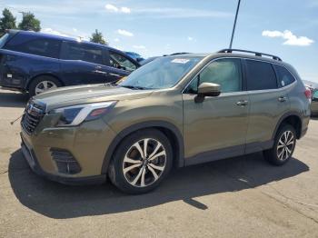  Salvage Subaru Forester