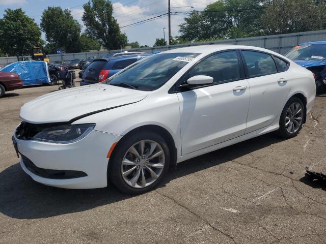  Salvage Chrysler 200