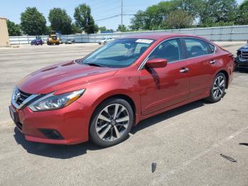  Salvage Nissan Altima
