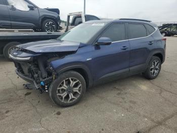  Salvage Kia Seltos