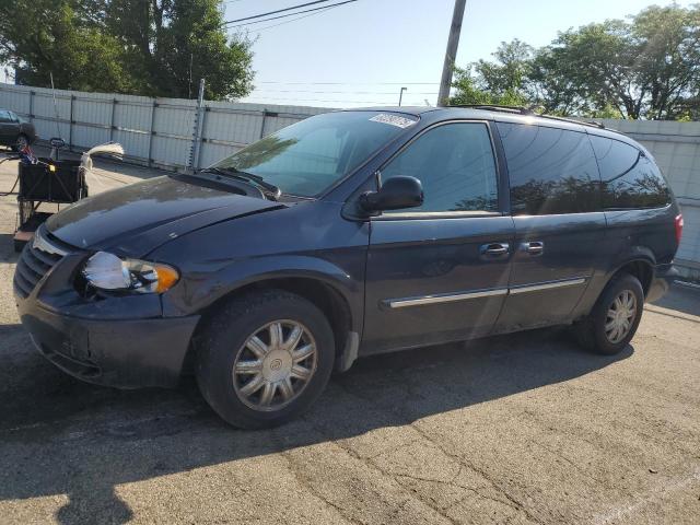  Salvage Chrysler Minivan