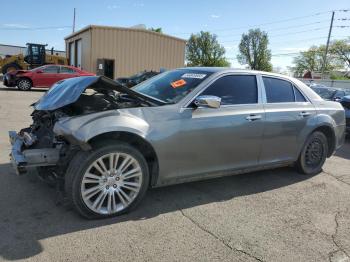  Salvage Chrysler 300