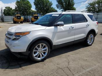  Salvage Ford Explorer