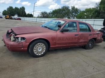  Salvage Ford Crown Vic