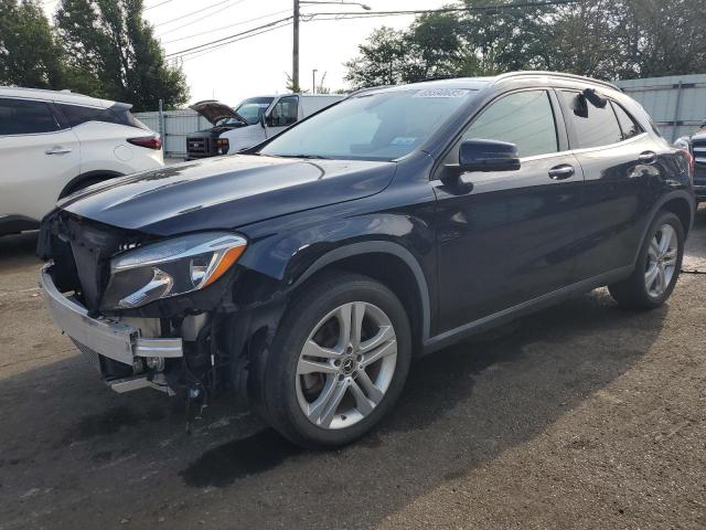  Salvage Mercedes-Benz GLA