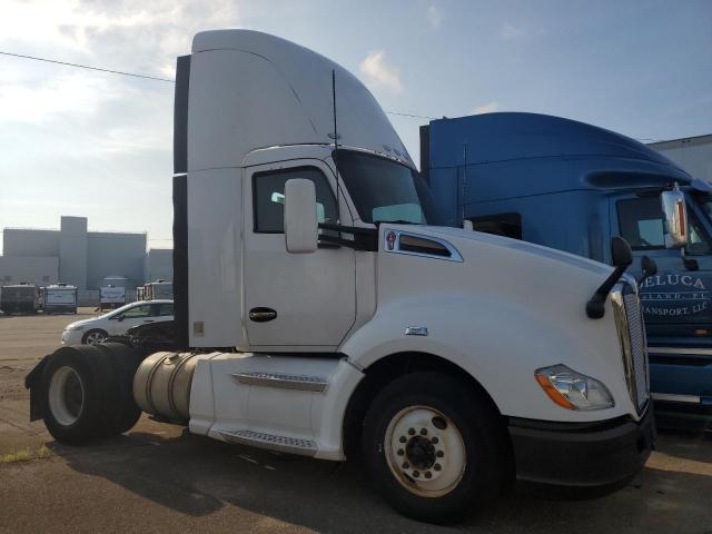  Salvage Kenworth T680