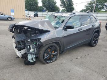  Salvage Jeep Grand Cherokee