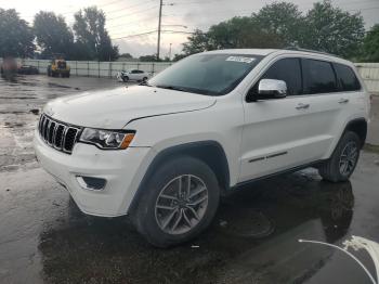  Salvage Jeep Grand Cherokee