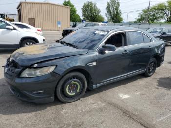  Salvage Ford Taurus