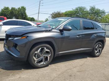  Salvage Hyundai TUCSON
