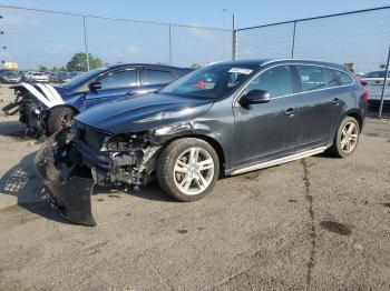  Salvage Volvo V60