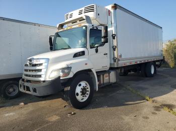  Salvage Hino 258 268