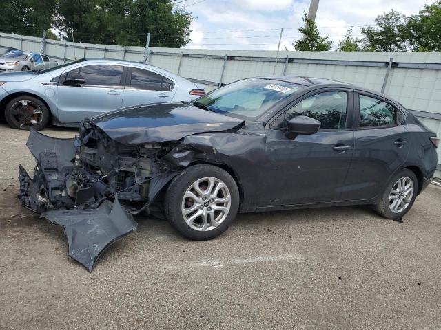  Salvage Toyota Yaris