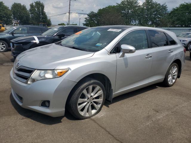  Salvage Toyt Venza