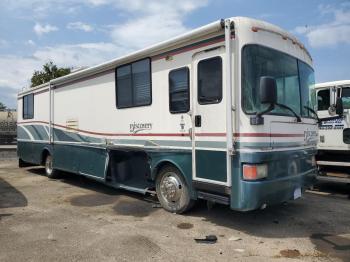  Salvage Freightliner Chassis X