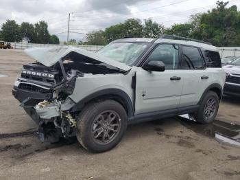  Salvage Ford Bronco