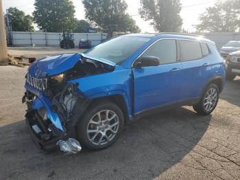  Salvage Jeep Compass