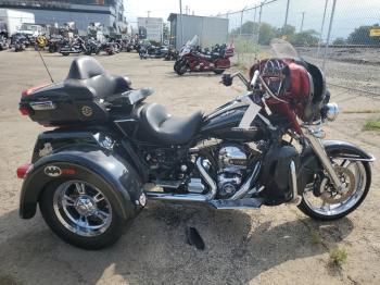  Salvage Harley-Davidson Fl