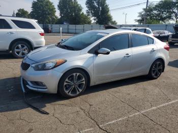  Salvage Kia Forte